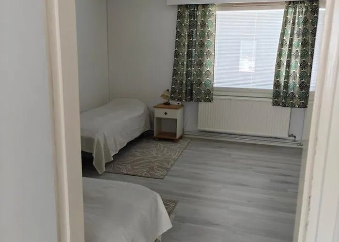 Tilava Kaksio Omalla Pihalla